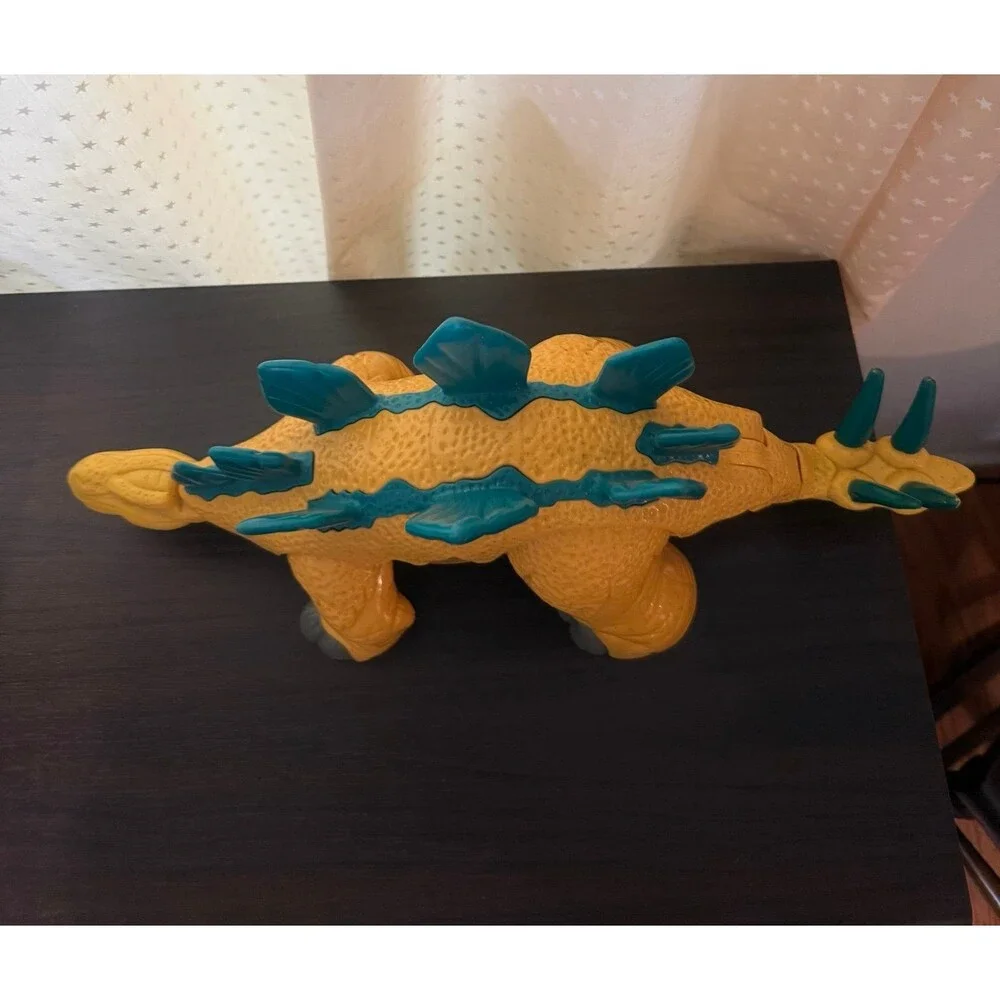 2011 Fisher-Price Yellow Dinosaur Toy Imaginext Stegosaurus 14in